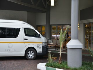 Hotel Cresta Lodge