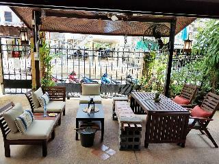 Hotel Karon Guest House