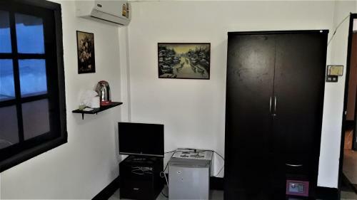Hostal The Guest House