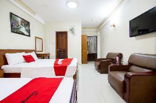 Hotel Reddoorz Plus @ Pham Ngu Lao 2