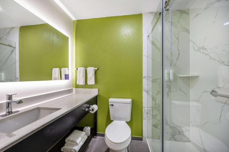 Hotel Americinn By Wyndham Salina