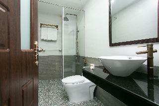 Hotel Oyo 724 Golden Palm Villa
