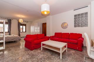 Apartamentos Centro Nerja Canovas Marimel