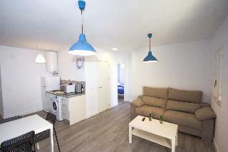 Apartamentos Centro Nerja Canovas Marimel