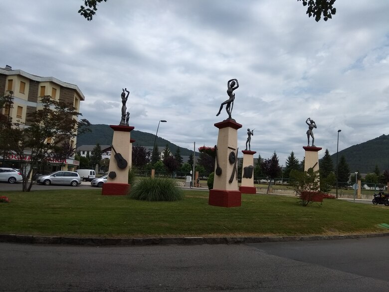 Villa Apartamentos Ciudadela de Jaca 3000