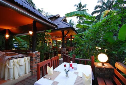Hotel Sunda Resort