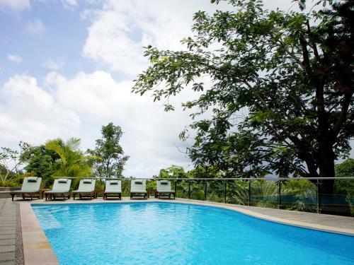 Thara Bayview Villa