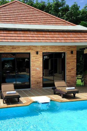 Baan Santi Villa
