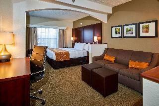 Hotel Comfort Suites Near Penn State