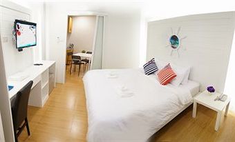 Bed By Cruise Hotel @samakkhi-tivanont