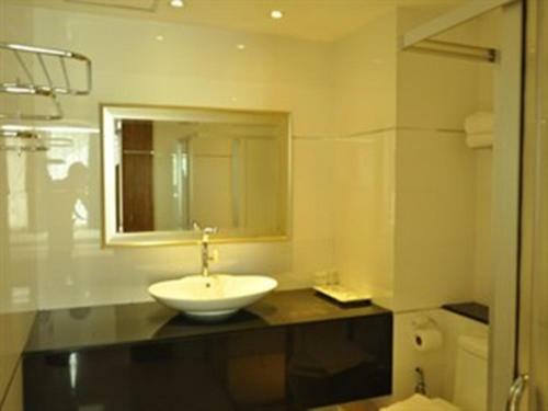 Aramis Hotel