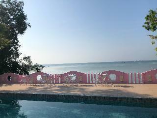 Hotel Anyavee Nammao Beach Resort