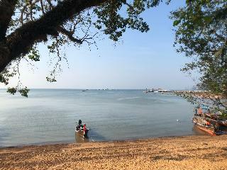 Hotel Anyavee Nammao Beach Resort