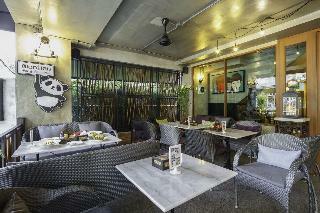 Hotel Chala Number 2 Art And Gallery House