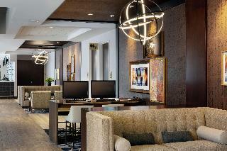 Hotel Doubletree By Hilton Jamestown