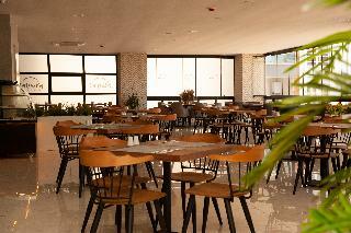 Empula Hotel & Residences