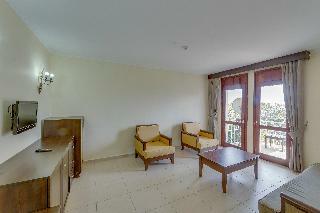 Santa Family Club Hotel