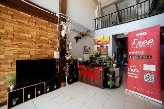 Hotel Oyo 465 Krung Kao Traveller Lodge