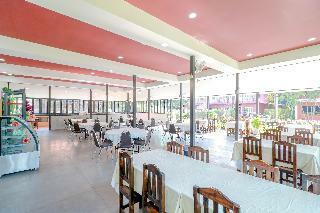 Hotel Oyo 557 Tong House Resort