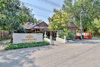Hotel Oyo 557 Tong House Resort
