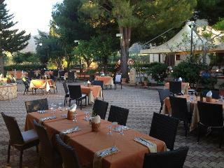Hotel Oasi