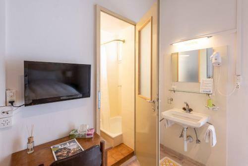 Albergo Hotel Tesserete