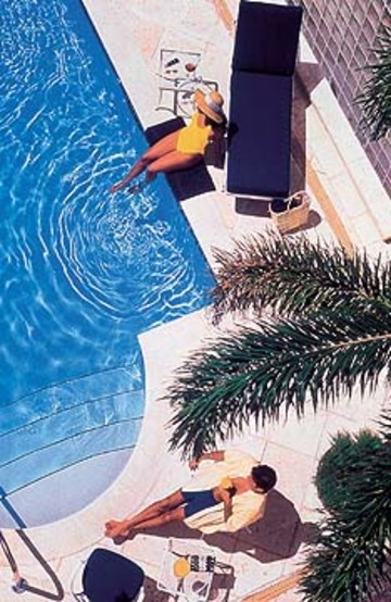Blue Moon Hotel, Autograph Collection