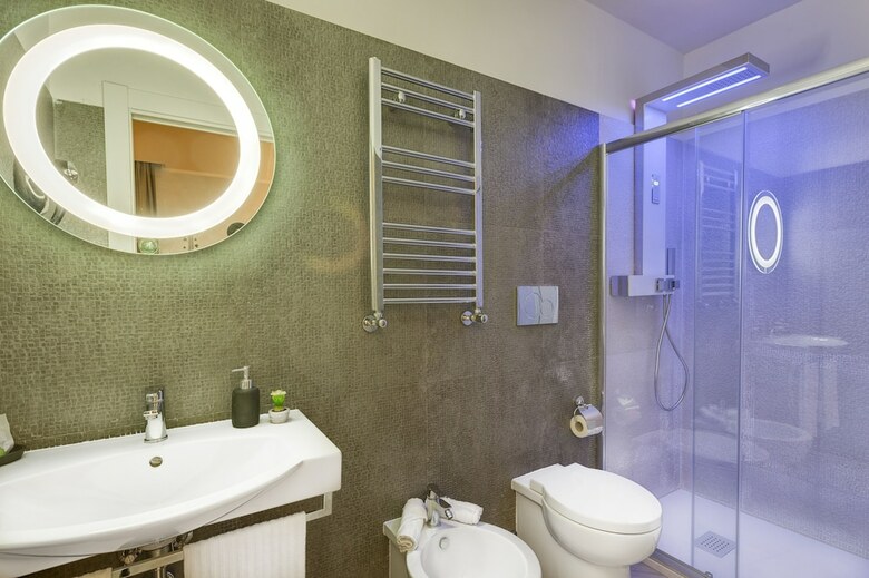 Excellence Suite