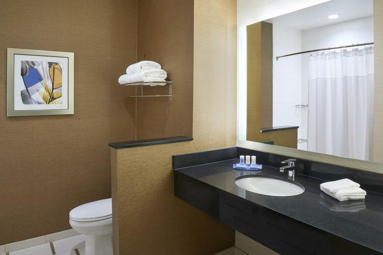 Hotel Fairfield Inn & Suites Niagara Falls