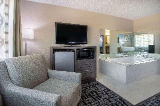 Hotel Baymont By Wyndham Joliet