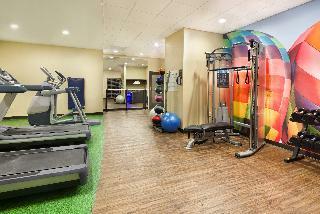 Hotel Indigo Cleveland Beachwood
