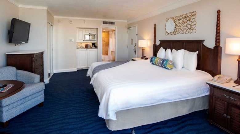 Hotel Tradewinds Island Grand Resort
