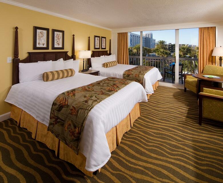 Hotel Tradewinds Island Grand Resort