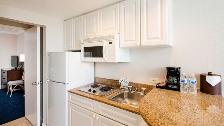 Hotel Tradewinds Island Grand Resort