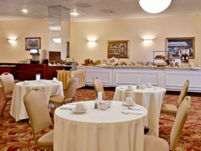 Hotel Ramada Plaza Marco Polo Beach Resort