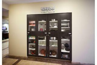 Candlewood Suites Civic Center Drive