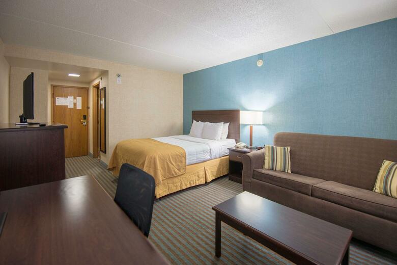 Hotel Ramada Cedar Rapids