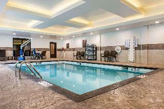 Hotel Comfort Suites Columbus Airport