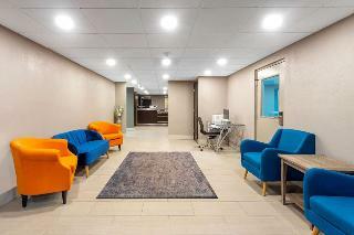 Hotel Baymont By Wyndham Terre Haute