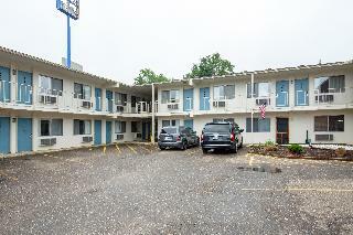 Hotel New Philadelphia Oh I-77