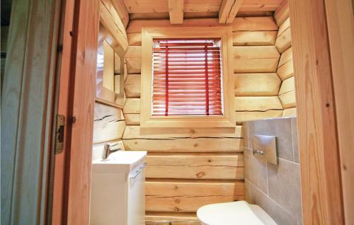 Holiday Home Solhyllan, St�ten S�len