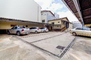 Oyo Hotel Via Universit�ria