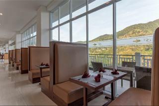 Le Eminence Puncak Hotel Convention & Resort