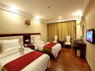 Hotel Greentree Inn Yalongwan Yingbin Ave Jiyang