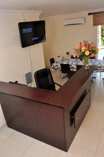 Hostal Montana Boutique Guesthouse