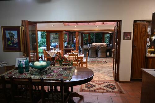 Hostal Lamor Guest House
