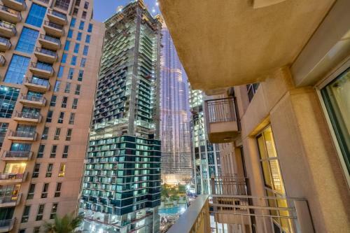 Westside Ease By Emaar Epic One Bedroom Apartment