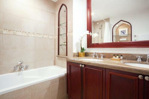 Guestready Bright And Spacious Apartment In Old Town