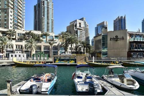 2 Bedroom Apartment In Marina Diamond 4