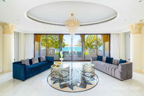 Villa Lux - The Dubai Paradise Palace